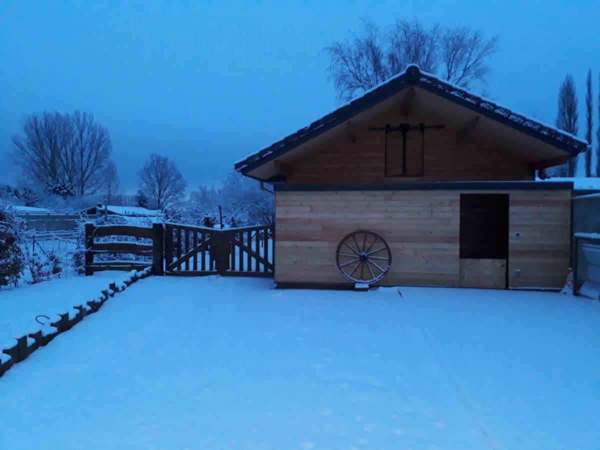 Aparthotel Le Carport Hasnon Exterior foto